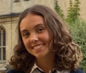COURSEMO牛剑教育 名师 Natalie